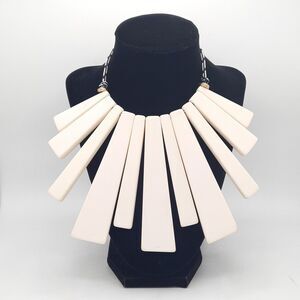 Trina Turk Bone White Black Piano Key Boho Bib Cleopatra Statement Necklace XLNT
